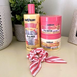 Soap and glory gift set